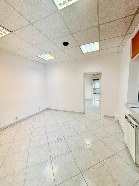 Mosilor, zona Foisorul de Foc, ideala birouri, clinica, after school, etc.